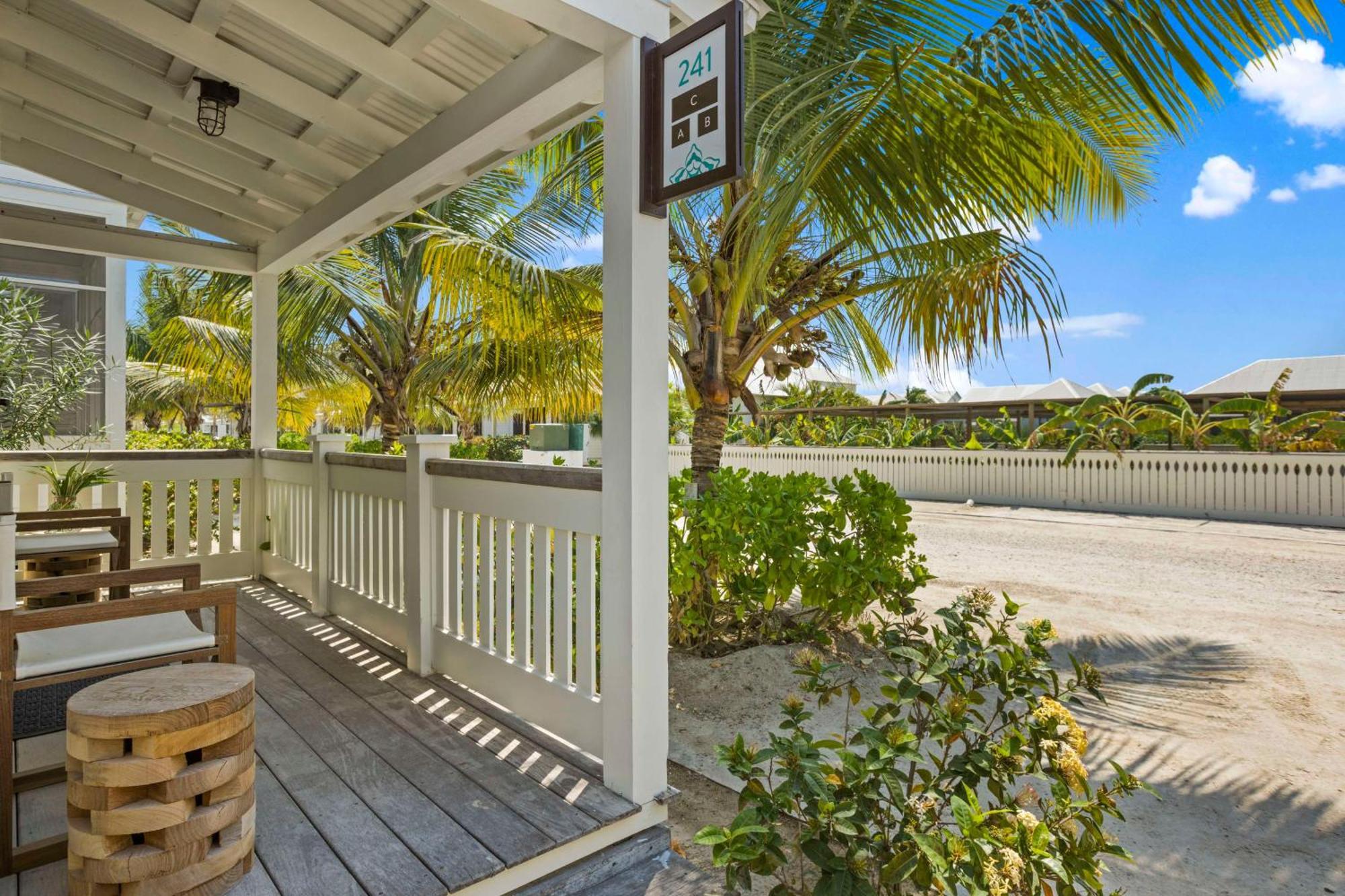 Mahogany Bay Resort And Beach Club, Curio Collection San Pedro  Exterior photo