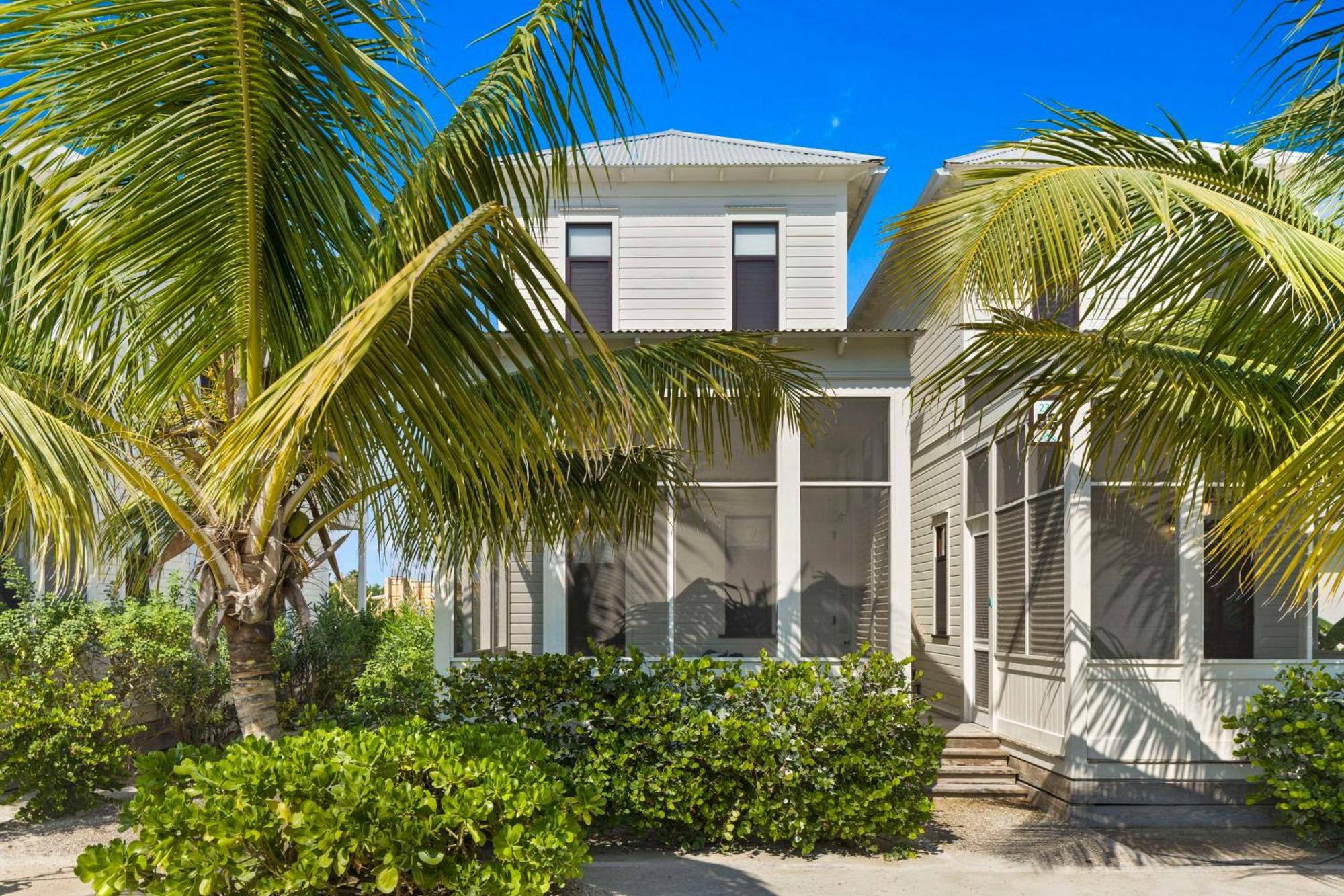 Mahogany Bay Resort And Beach Club, Curio Collection San Pedro  Exterior photo