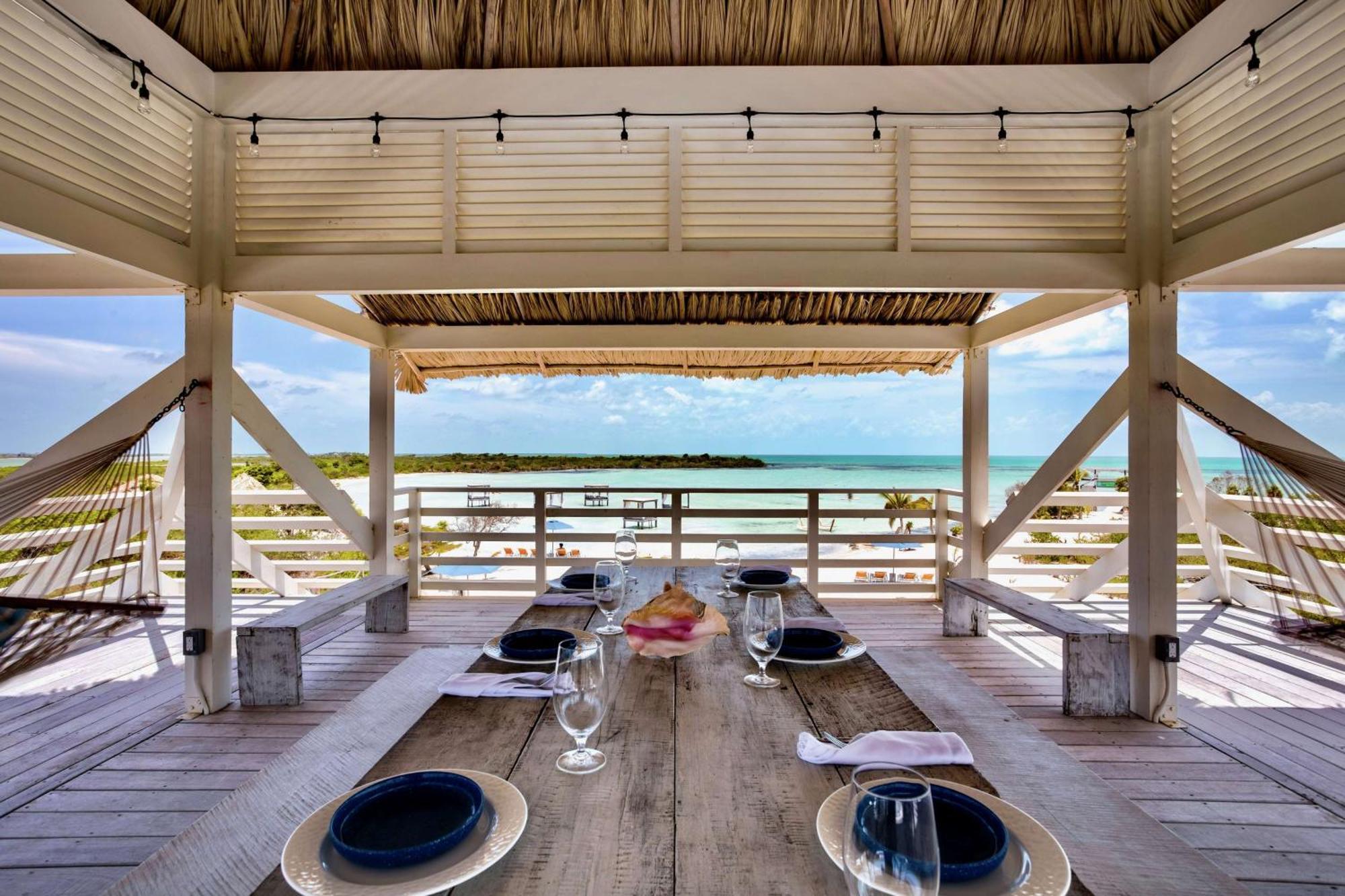 Mahogany Bay Resort And Beach Club, Curio Collection San Pedro  Exterior photo