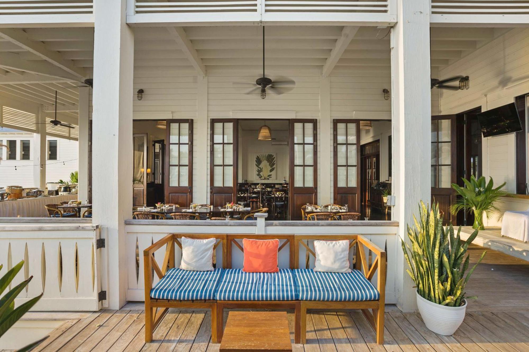 Mahogany Bay Resort And Beach Club, Curio Collection San Pedro  Exterior photo