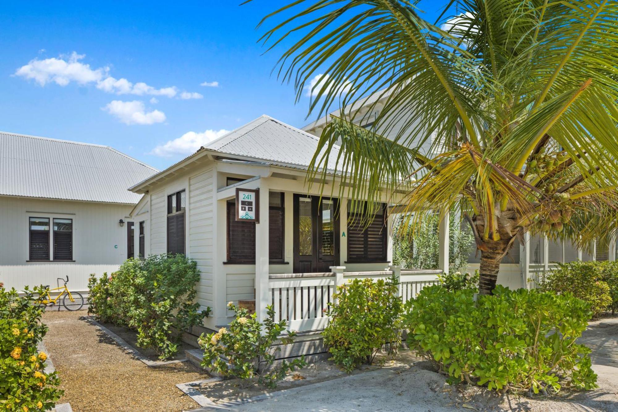 Mahogany Bay Resort And Beach Club, Curio Collection San Pedro  Exterior photo